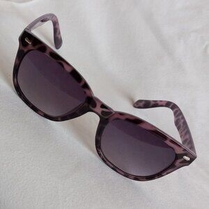 Foster Grant Women's "HILARY" Trend Purple Black Tortoise Sunglasses